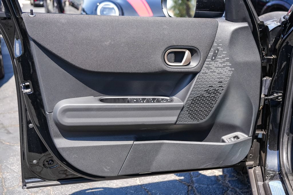 Used 2026 MINI Cooper 4-Door Hardtop FWD image 24