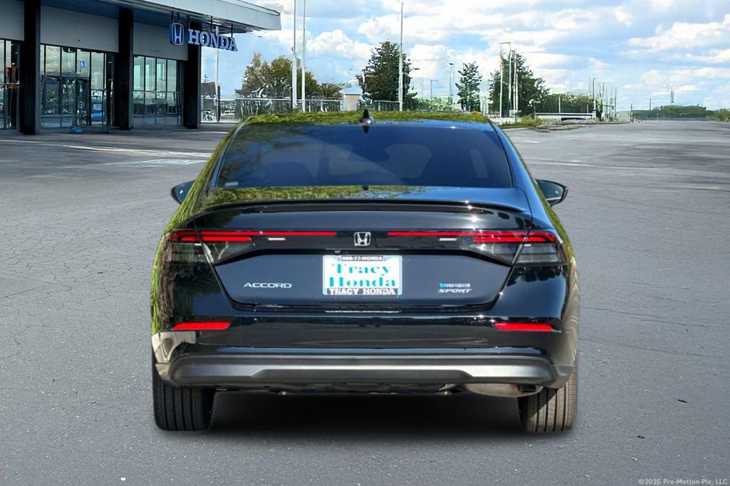 Used 2025 Honda Accord Sport image 7
