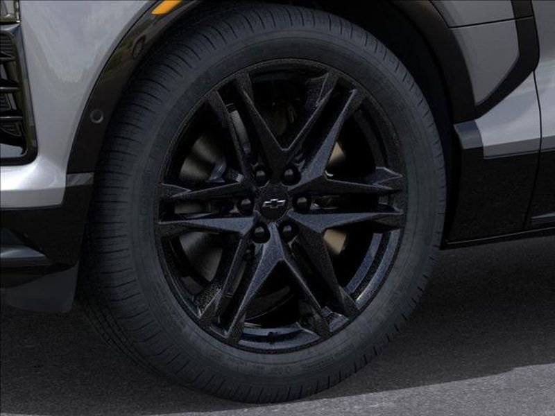 New 2026 Chevrolet Blazer EV SS image 9