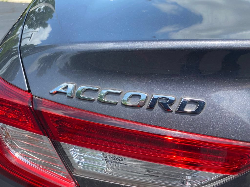 Used 2018 Honda Accord EX-L image 8