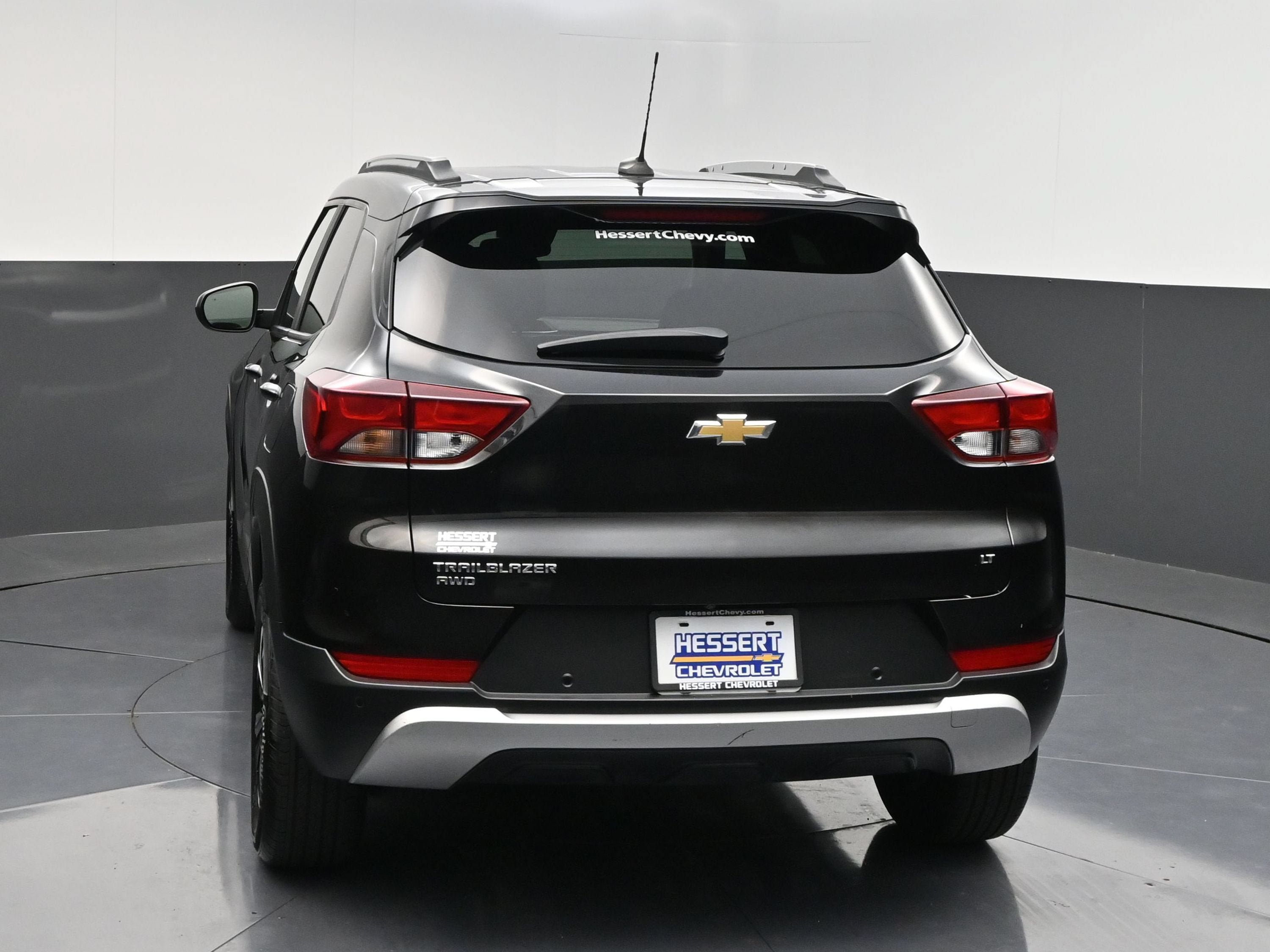 Used 2021 Chevrolet TrailBlazer LT w/ Premium Seating Package AWD/4WD image 7