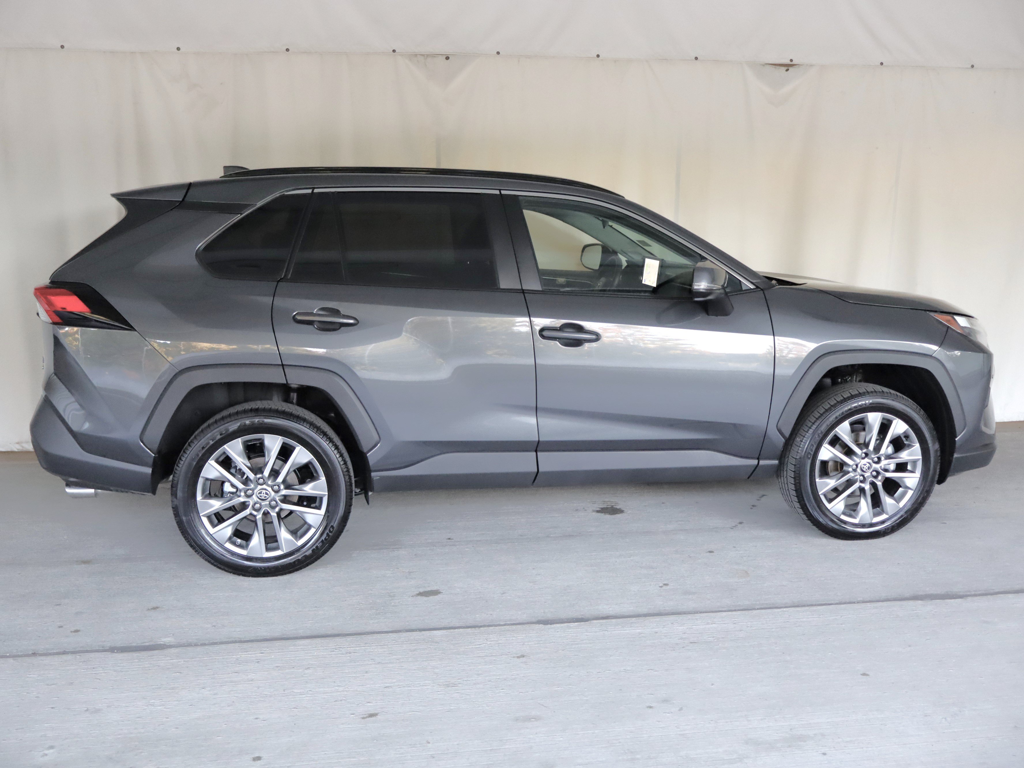 Used 2025 Toyota RAV4 XLE Premium w/ Weather Package AWD/4WD image 7