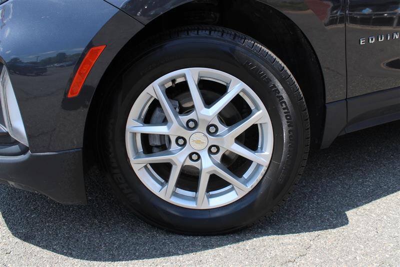 Used 2023 Chevrolet Equinox LT AWD/4WD image 9