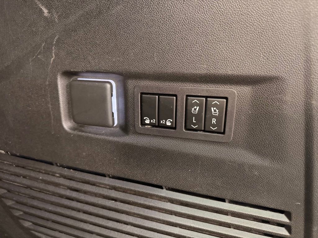 Certified 2023 Chevrolet Tahoe RST w/ Luxury Package image 15