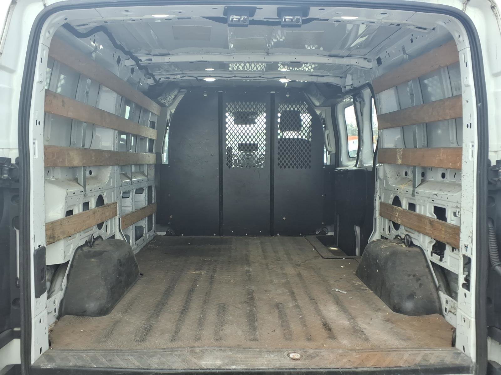 Used 2018 Ford Transit 250 130 Low Roof w/ Exterior Upgrade Package image 11