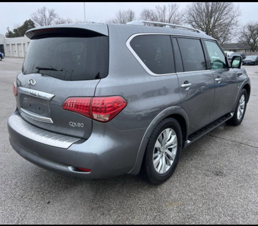 Used 2017 INFINITI QX80 Base AWD 4dr SUV image 4