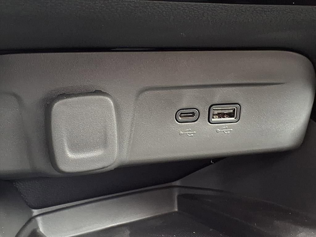 New 2026 Chevrolet Trax ACTIV w/ Sunroof Package image 21