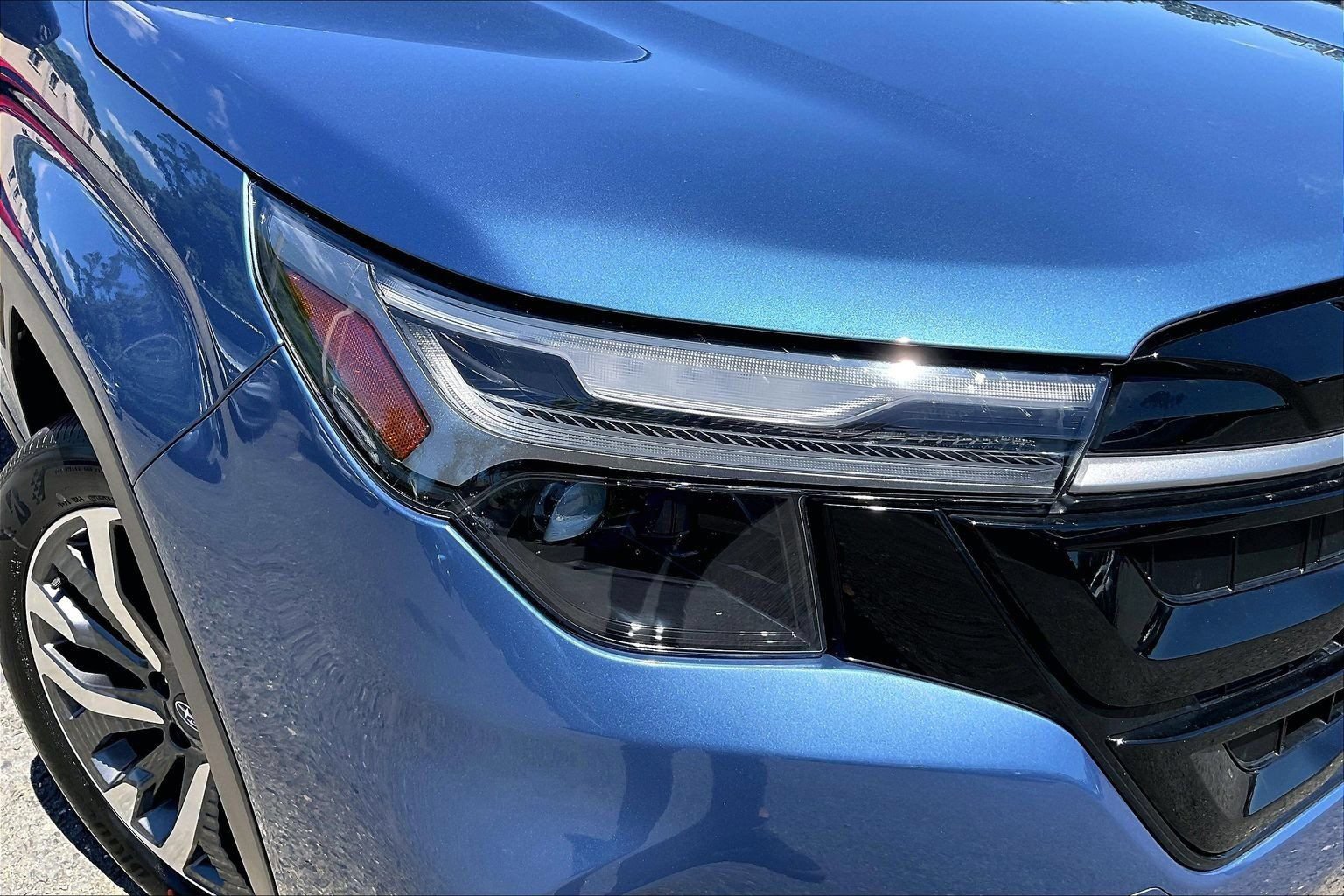 Certified 2025 Subaru Forester Touring AWD/4WD image 28