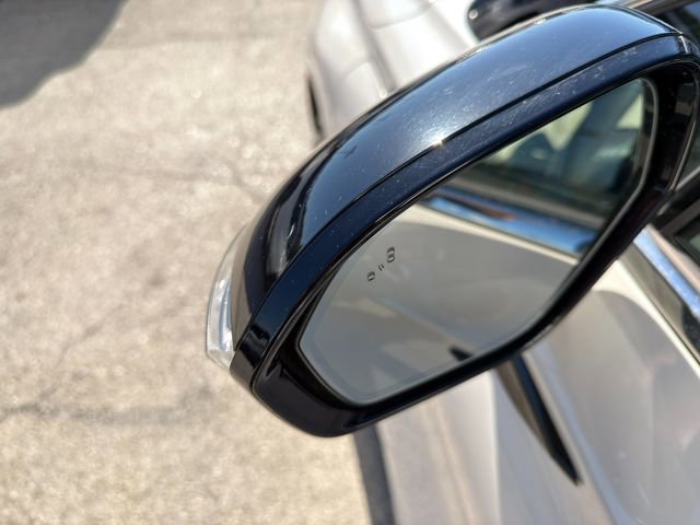 Used 2024 Lincoln Corsair Grand Touring w/ Equipment Group 301A AWD/4WD image 11