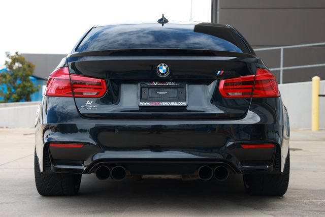 Used 2018 BMW M3 w/ Competition Package RWD image 10