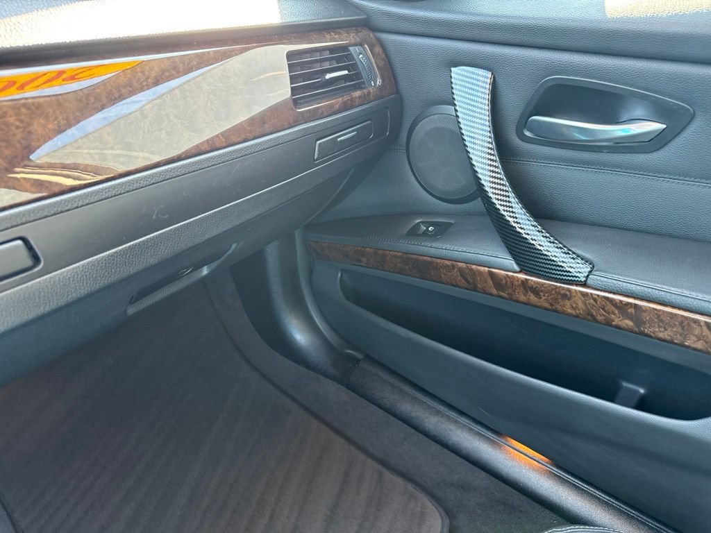Used 2009 BMW 335i Sedan RWD image 24