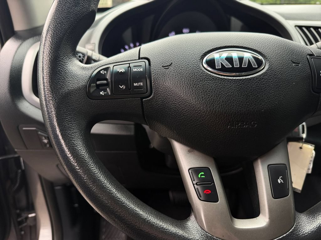 Used 2016 Kia Sportage LX FWD image 19