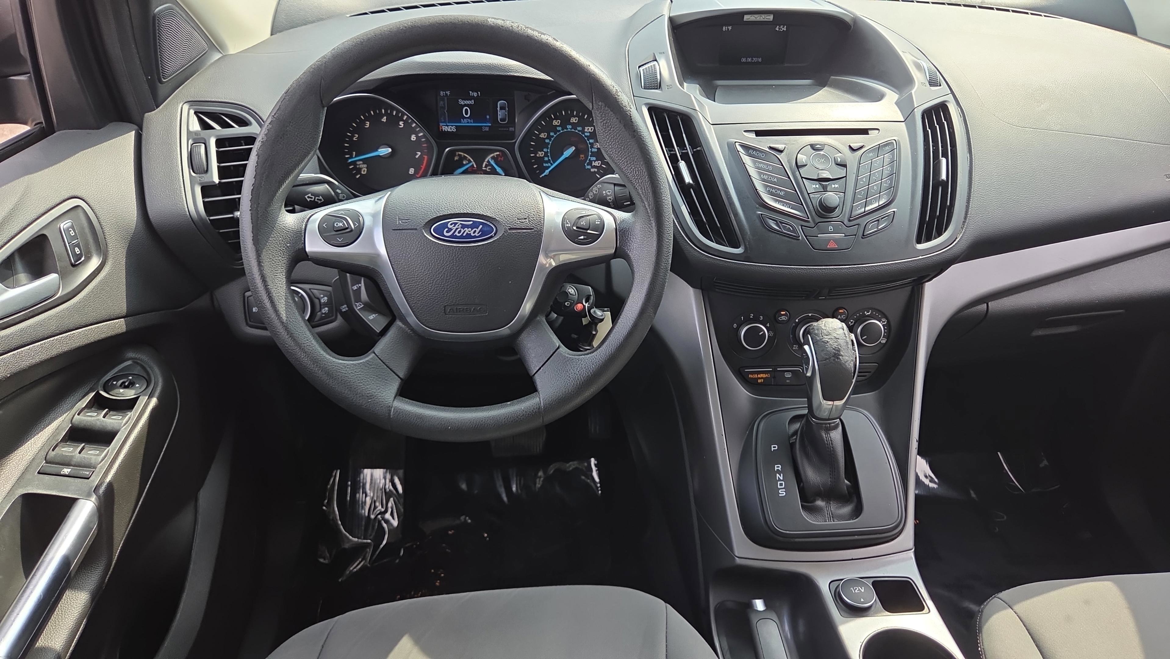 Used 2016 Ford Escape SE FWD image 12