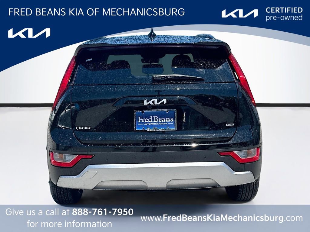 Certified 2024 Kia Niro EX FWD image 6