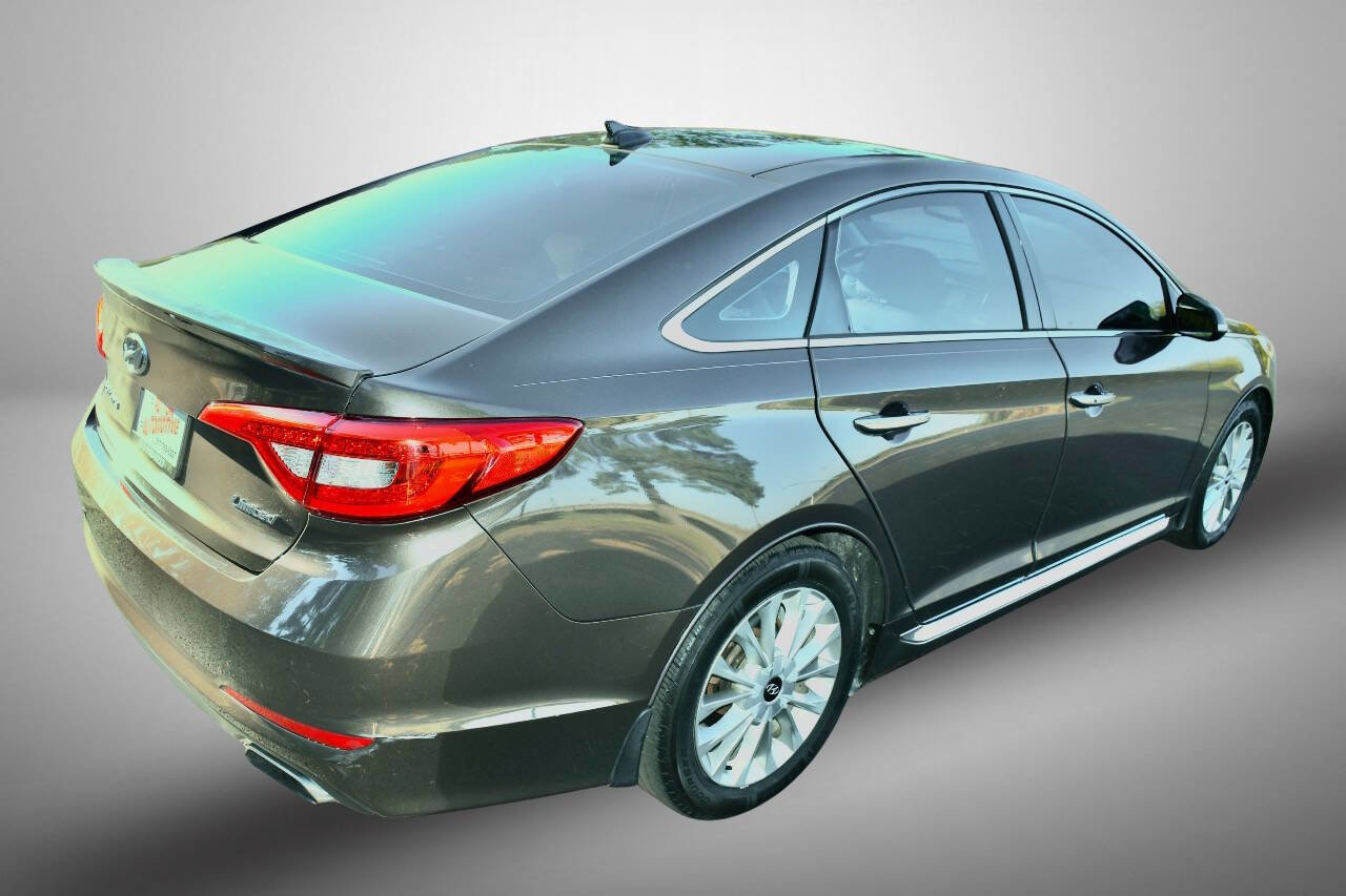 Used 2015 Hyundai Sonata Limited w/ Option Group 05 image 7