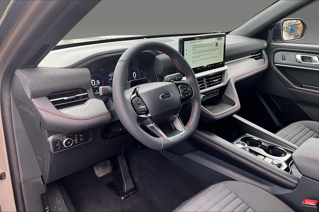 New 2026 Ford Explorer ST-Line w/ ST-Line Street Pack AWD/4WD image 3