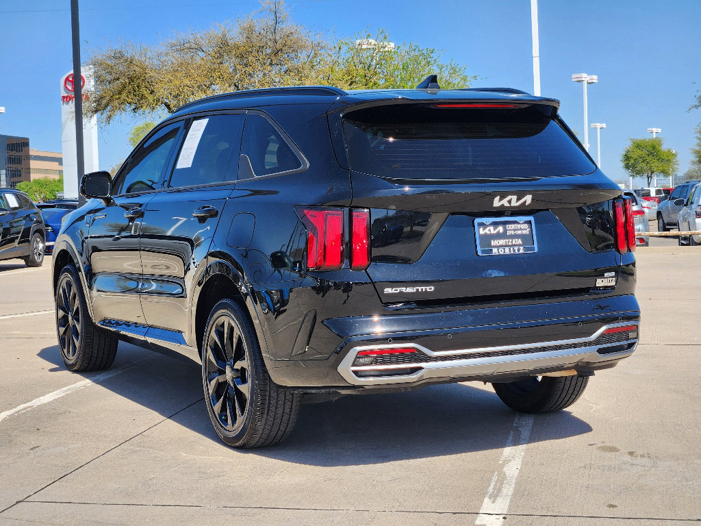 Certified 2023 Kia Sorento SX image 3