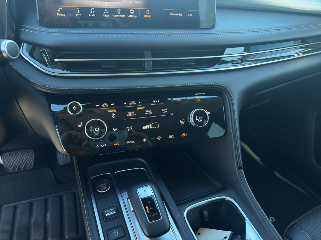Used 2023 INFINITI QX60 Luxe AWD/4WD image 19