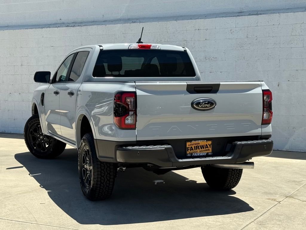 New 2026 Ford Ranger XLT w/ Black Appearance Package RWD image 4