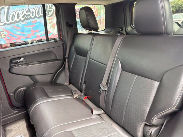 Used 2012 Jeep Liberty Sport AWD/4WD image 19