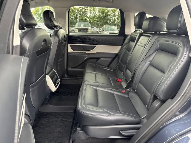 Certified 2024 Lincoln Nautilus Premier AWD/4WD image 27