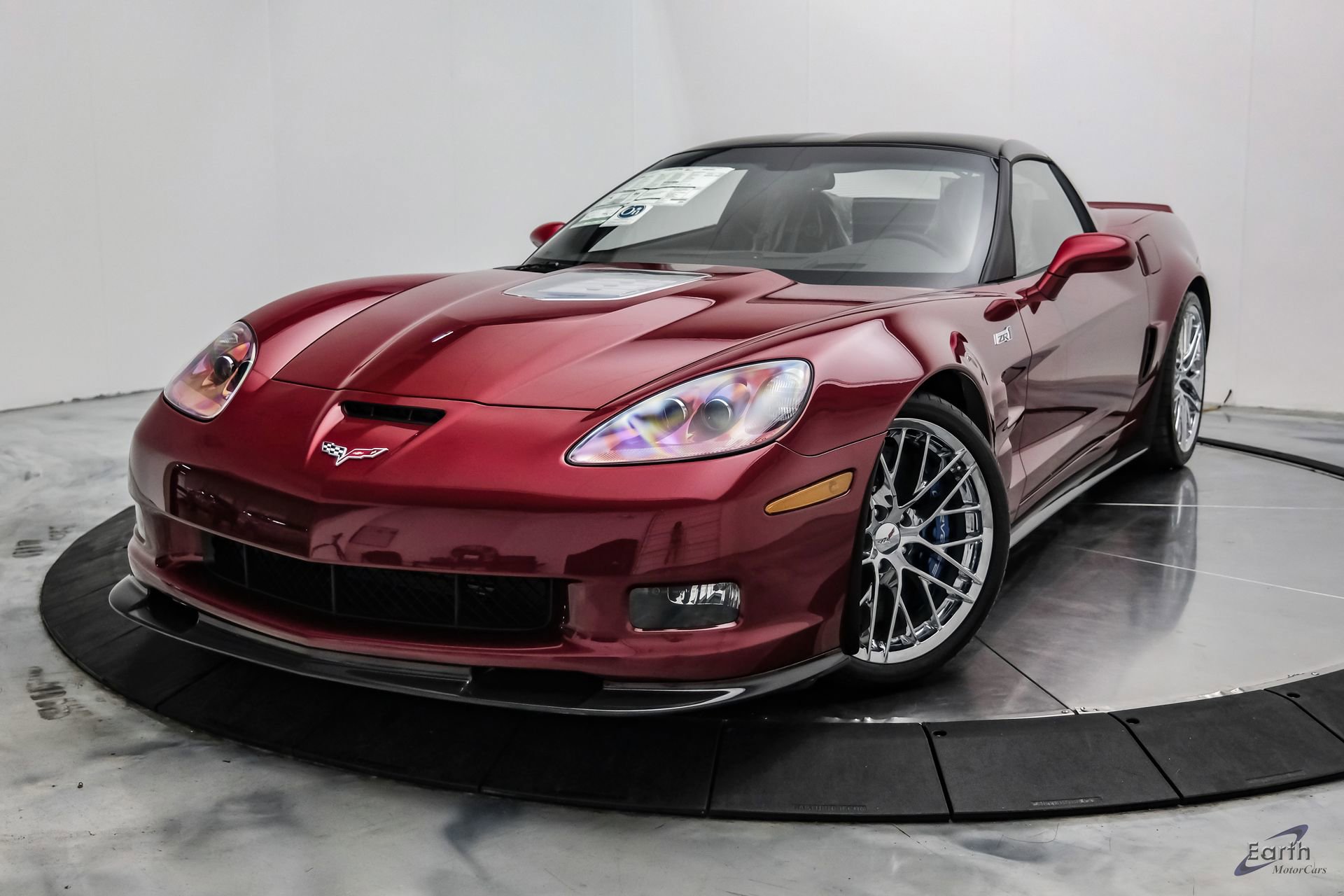 Used 2010 Chevrolet Corvette ZR1 w/ Preferred Equipment Group RWD image 5