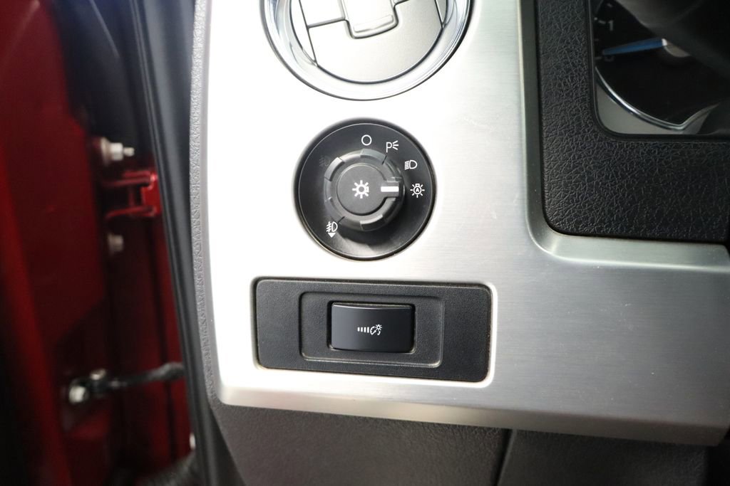 Used 2013 Ford F150 Platinum AWD/4WD image 33