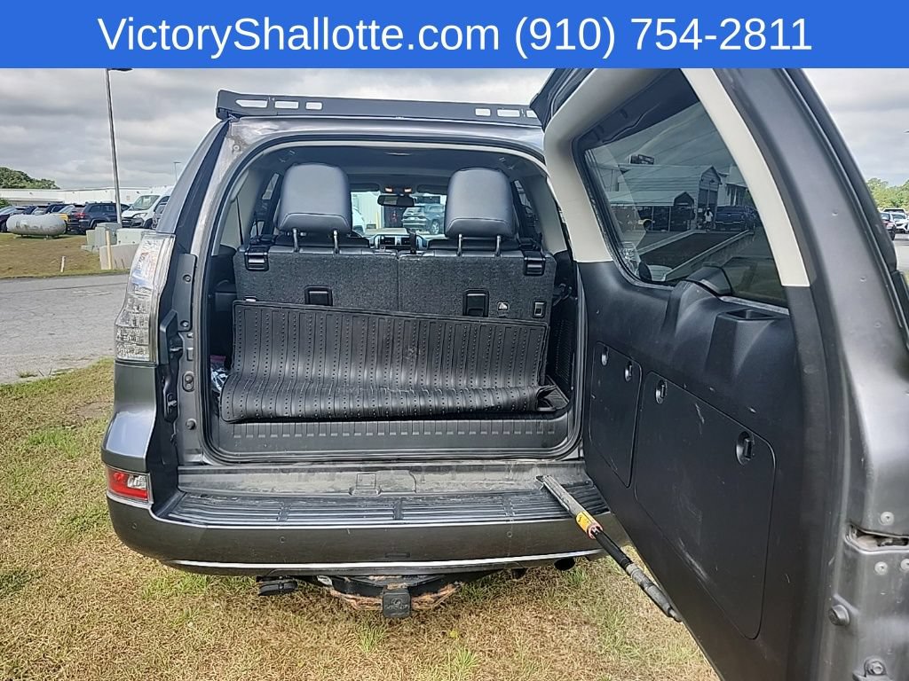Used 2017 Lexus GX 460 Premium AWD/4WD image 27