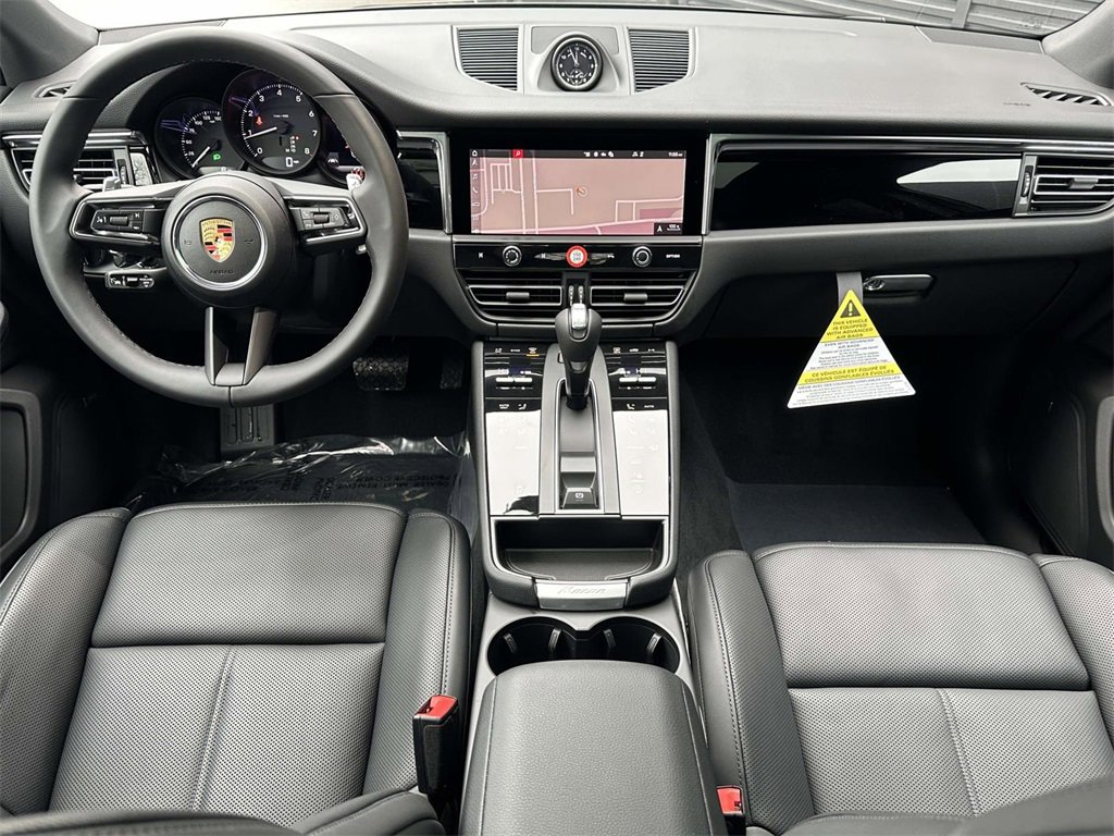 New 2026 Porsche Macan image 14