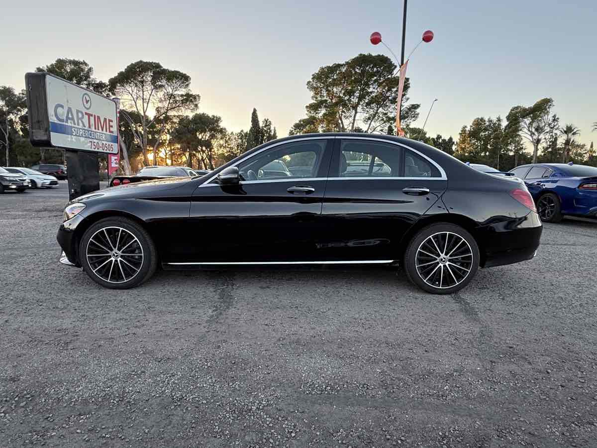 Used 2021 Mercedes-Benz C 300 Sedan image 9