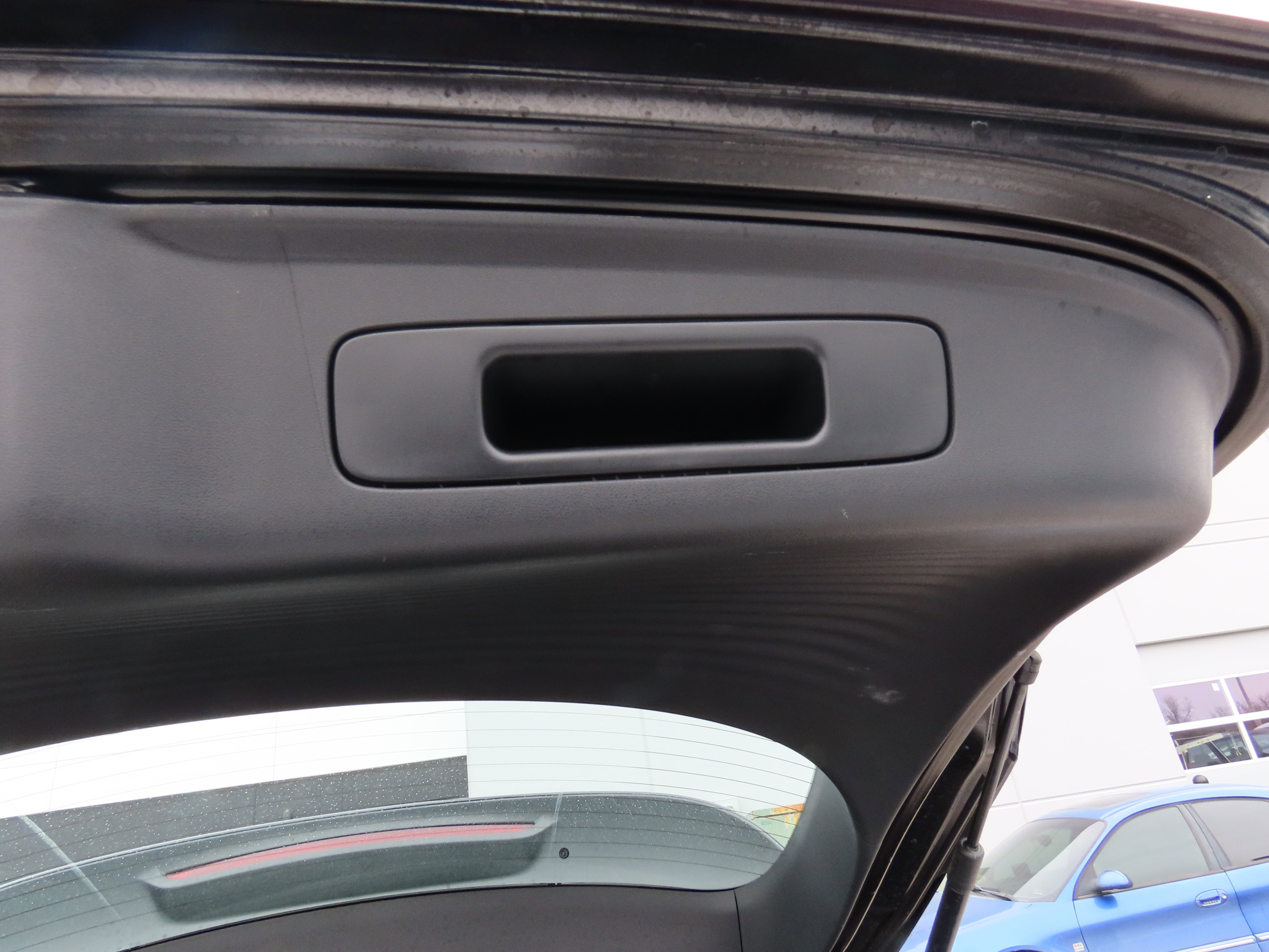 Used 2025 Honda HR-V LX image 19