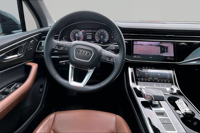 Used 2023 Audi Q7 2.0T Premium Plus w/ Premium Plus Package AWD/4WD image 5