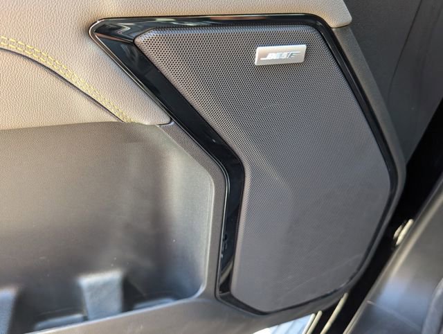 Used 2025 Chevrolet Silverado 1500 ZR2 image 38