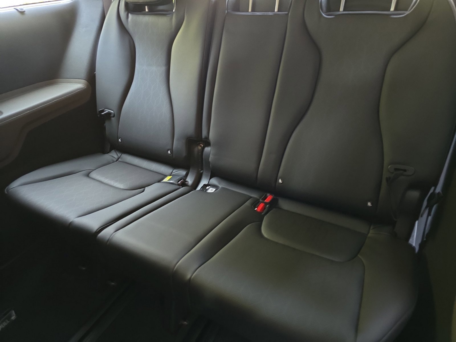 New 2026 Kia Carnival EX image 15