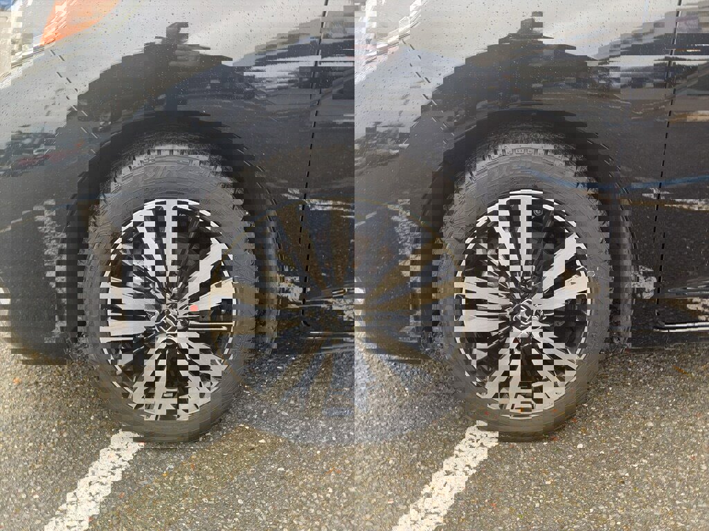 Used 2019 Honda Fit EX image 2