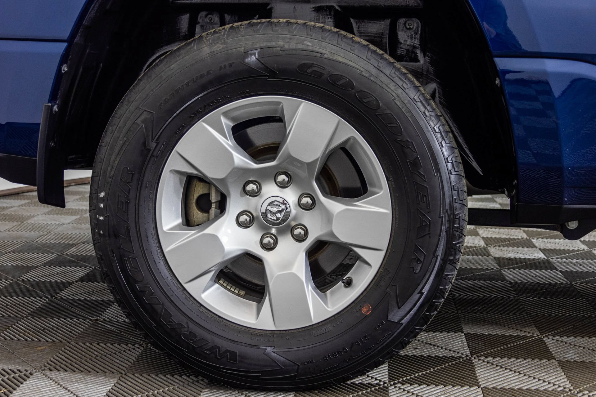 Used 2023 RAM 1500 Big Horn AWD/4WD image 56