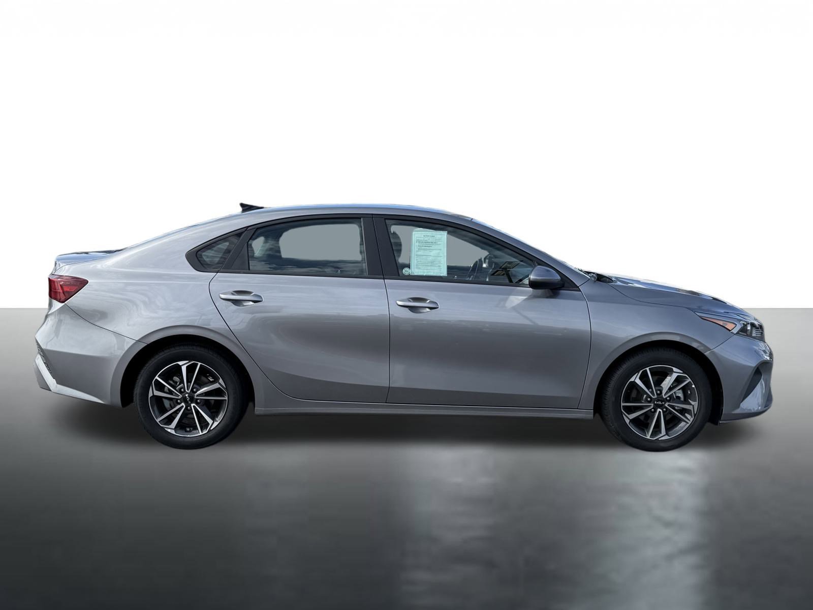 Certified 2024 Kia Forte LXS image 9