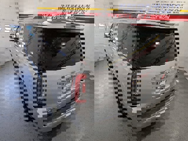 Used 2016 GMC Yukon XL Denali w/ Open Road Package image 5