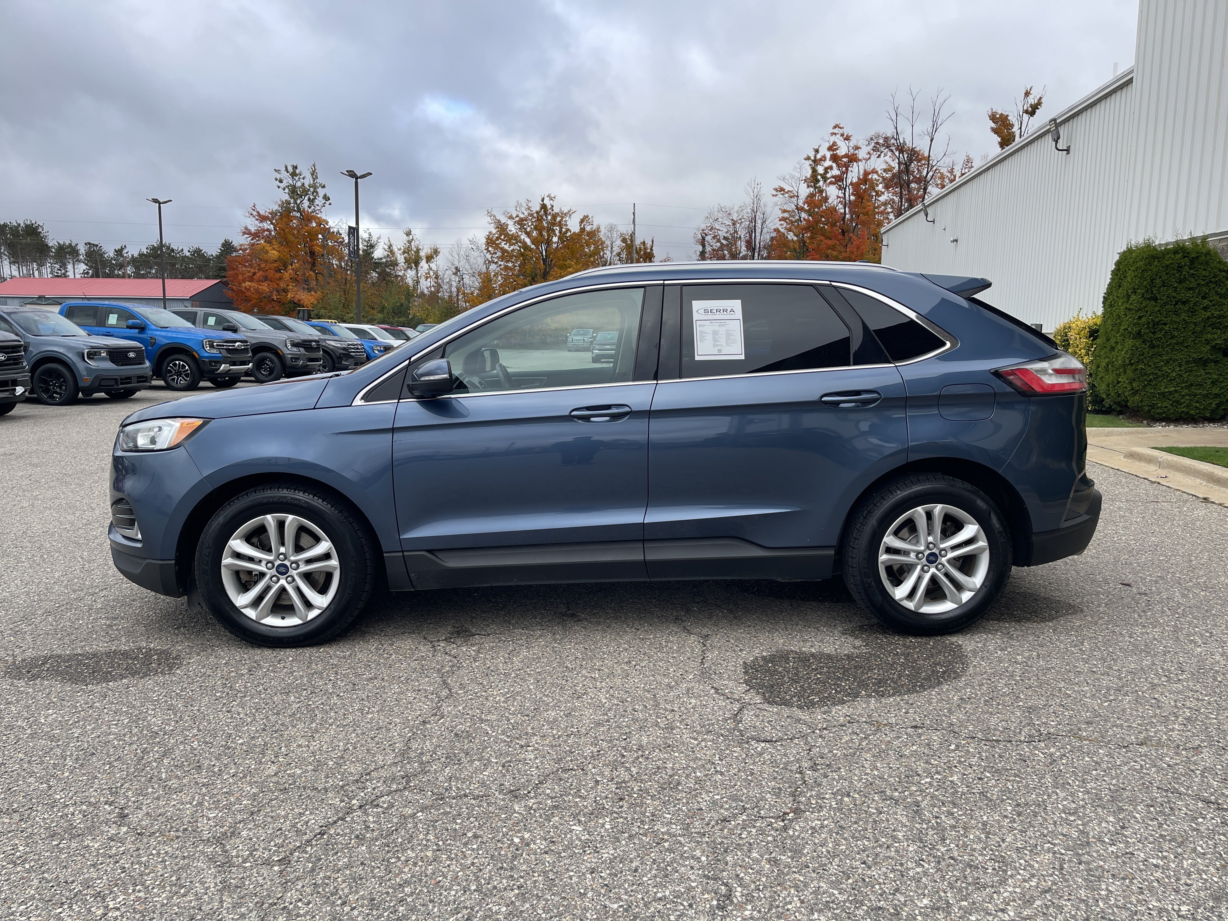 Used 2019 Ford Edge SEL w/ Equipment Group 201A AWD/4WD image 6