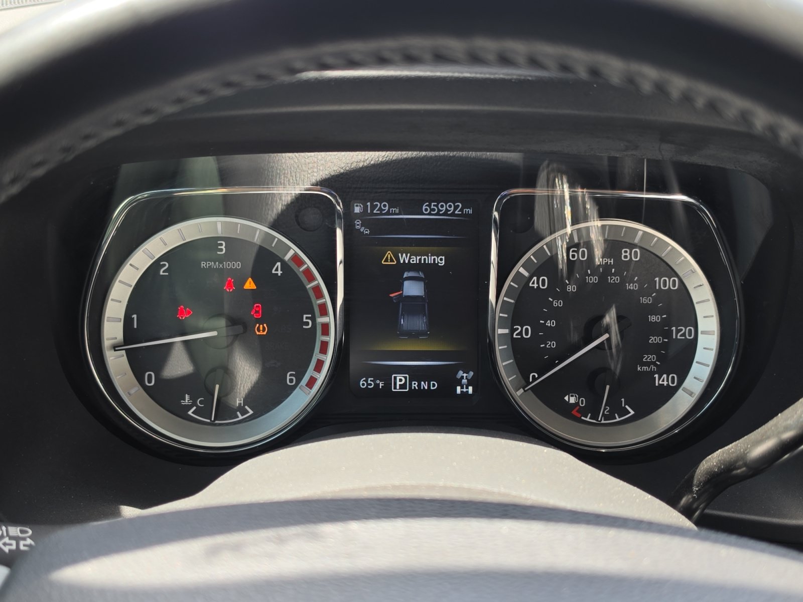 Used 2016 Nissan Titan SL AWD/4WD image 15