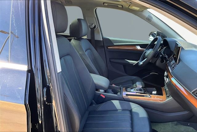 Used 2023 Audi Q5 2.0T Premium Plus w/ Premium Plus Package image 7