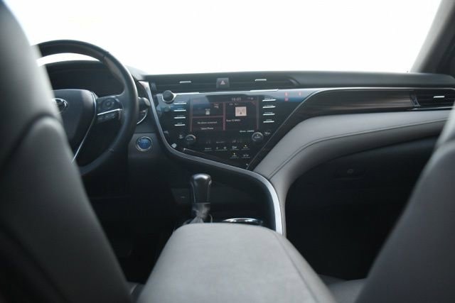 Certified 2020 Toyota Camry XLE FWD image 11