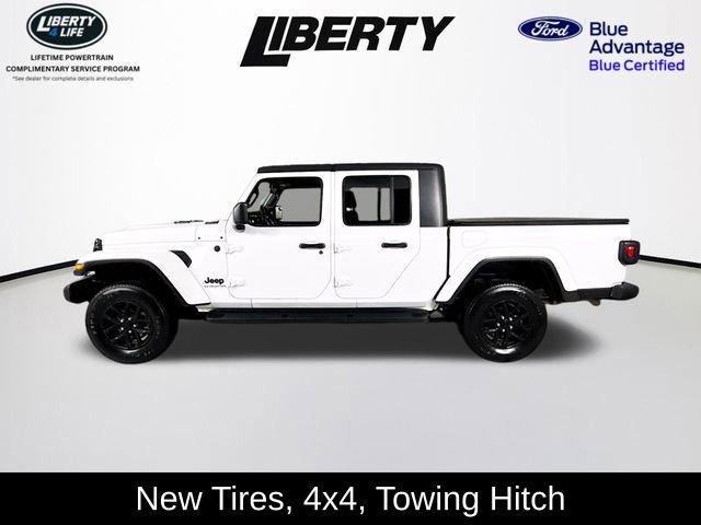 Used 2022 Jeep Gladiator Sport image 4