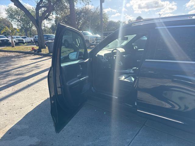 Used 2021 Mercedes-Benz GLB 250 image 10