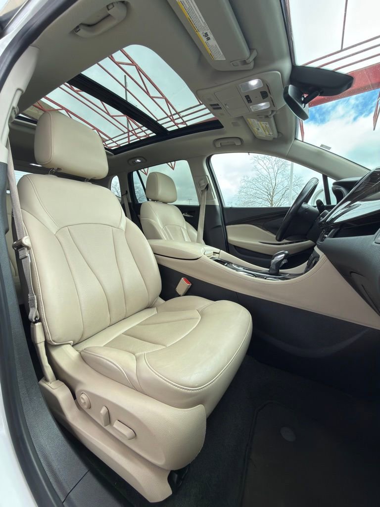Used 2019 Buick Envision Essence image 38