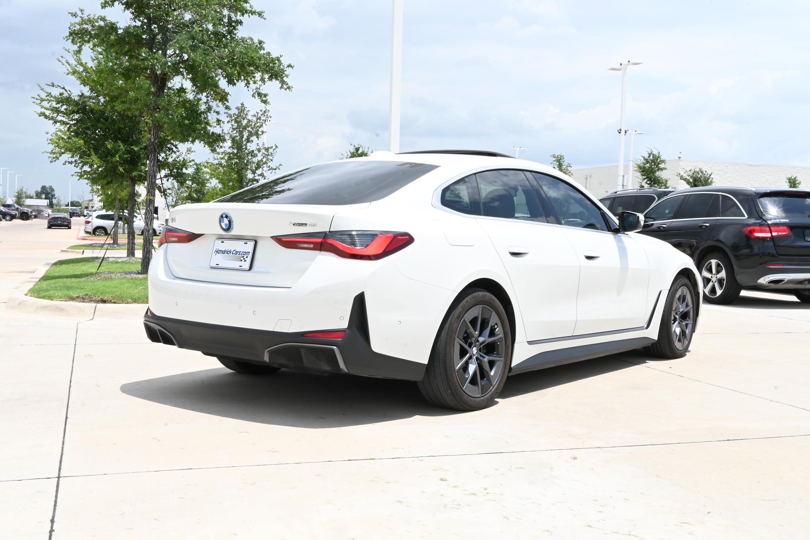 Certified 2025 BMW i4 xDrive40i w/ Parking Assistance Package AWD/4WD image 9