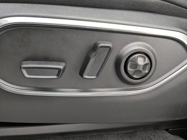 New 2026 Jeep Grand Wagoneer 2WD w/ 8-Passenger Seating Package image 23