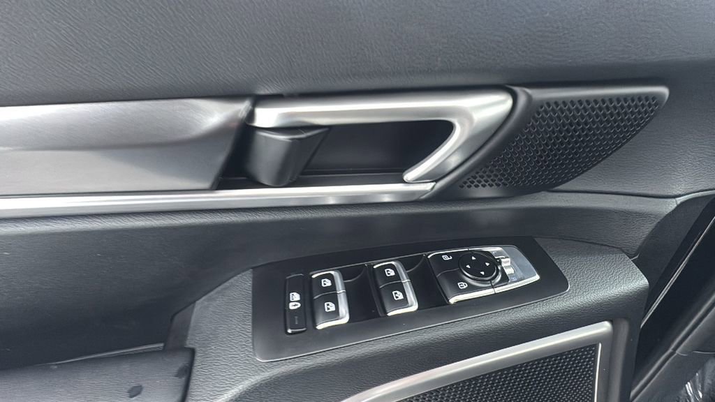 Used 2025 Kia Telluride S image 21