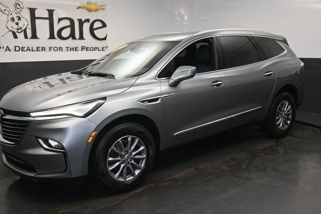 Used 2023 Buick Enclave Essence w/ LPO, Floor Liner Package FWD image 34