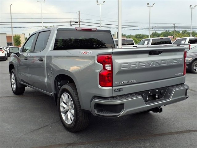 New 2026 Chevrolet Silverado 1500 Custom image 3